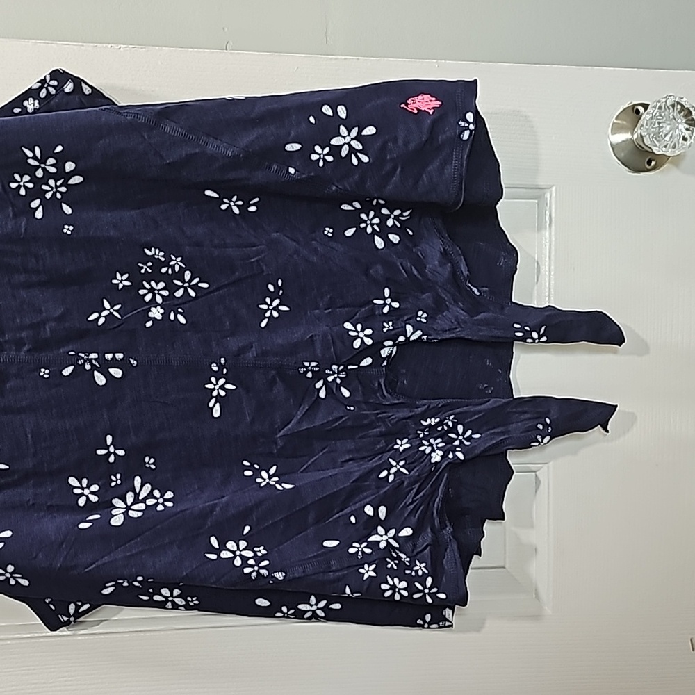 Blue Tank - Picture 10 of 16